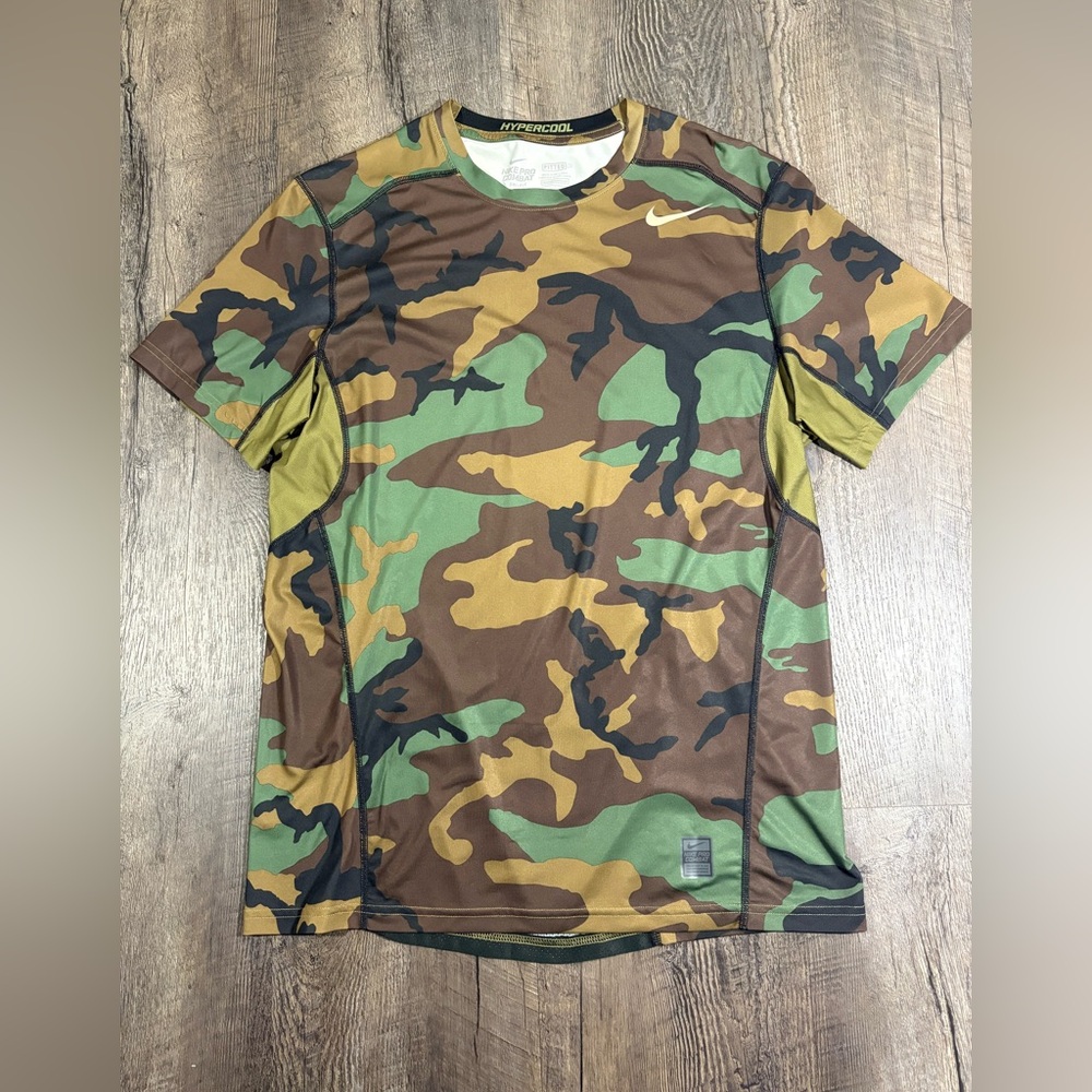NIKE Pro Hypercool Dri-Fit Camo Fitted Mens Shirt